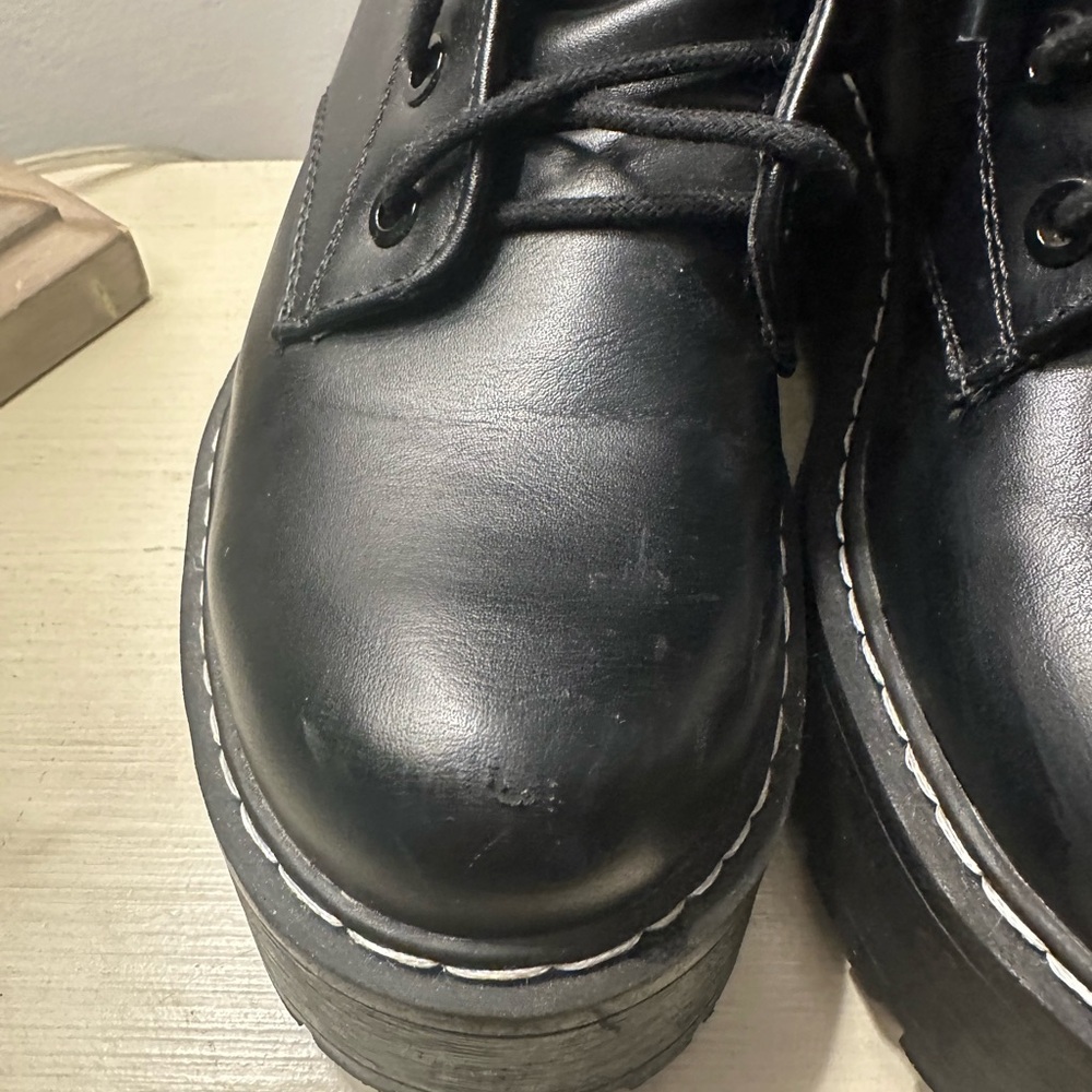 Black Platform Lace-Up Combat Boots - Picture 6 of 12